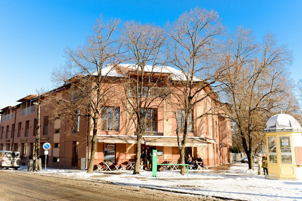 Maya Panzio-Rezidencia Szeged Exterior foto